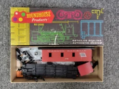 Roundhouse C404 HO Scale 3 Window Standard Caboose Kit Wabash - NOS