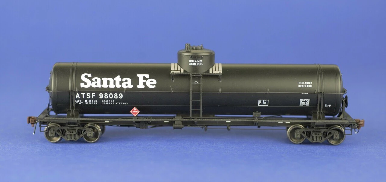 American Limited Models 1822 HO Scale GATC Tank Car Santa Fe Diesel 98089 1 American Limited Models 1822 HO Scale GATC Tank Car Santa Fe Diesel 98089