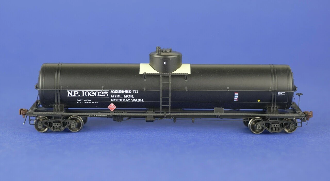 American Limited Models 1866 HO Scale GATC Welded Tank Car Northern Pacific NP 102025 1 American Limited Models 1866 HO Scale GATC Welded Tank Car Northern Pacific NP 102025