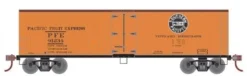 Roundhouse 85600 HO Scale 40' Wood Reefer SP/PFE 92083 - NOS