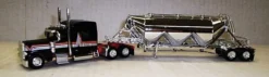 Trucks N Stuff SPEC017 Black/Silver 389 Peterbuilt With Chrome Pneumatic Bulk Trailer