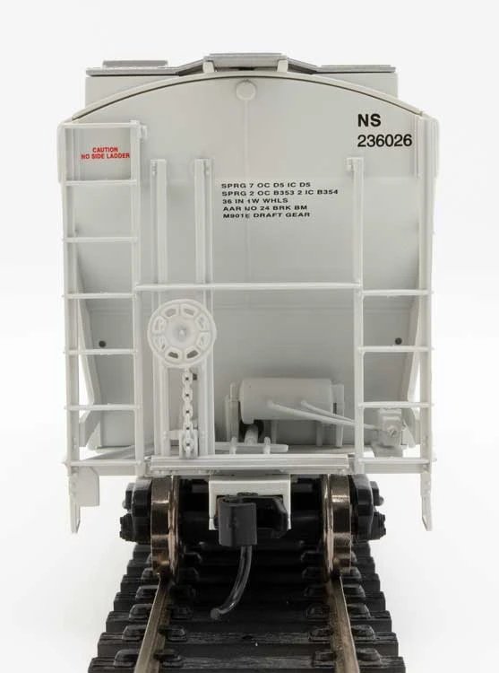 Walthers 910-7586 HO 39' Trinity 3281 2 Bay Covered Hopper NS 236026 2 Walthers 910-7586 HO 39' Trinity 3281 2 Bay Covered Hopper NS 236026 - Image 2